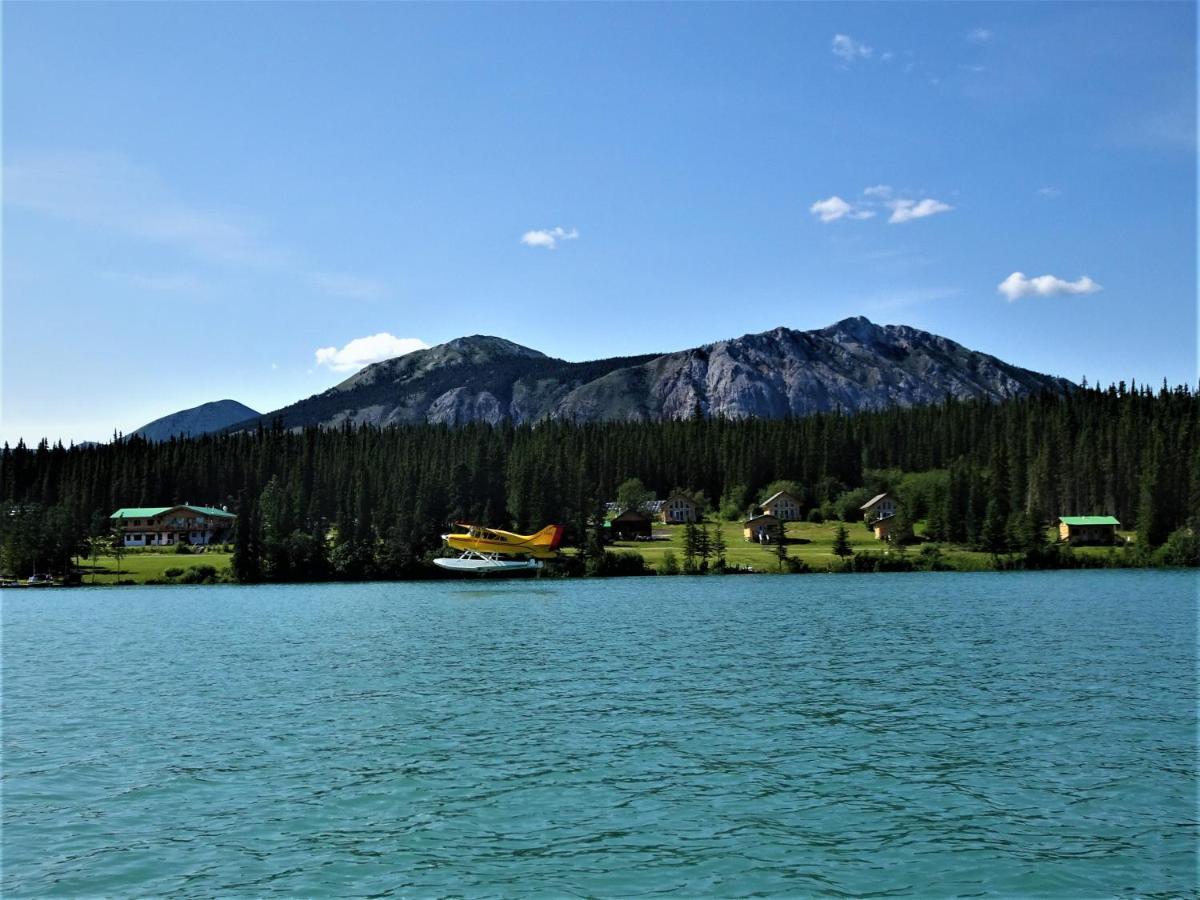 Southern Lakes Resort Tagish Luaran gambar
